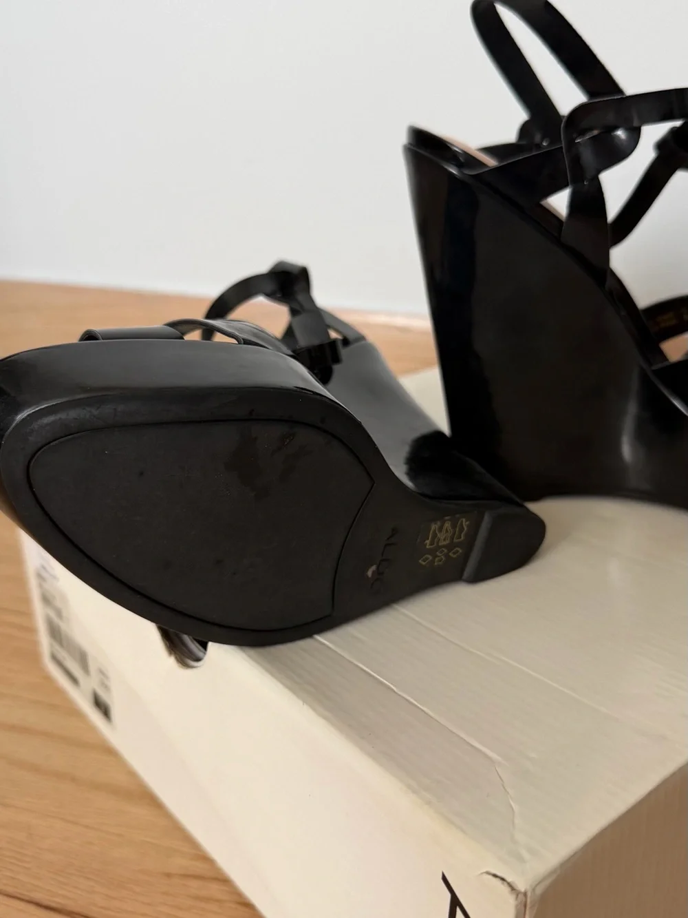Aldo NELLY Black Patent Platform Wedge Sandals